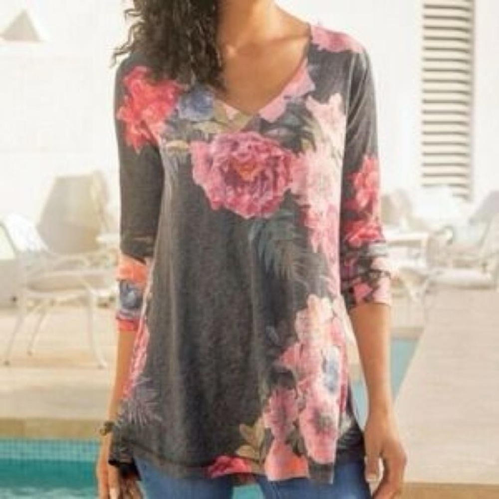 Lightweight sweater, Soft Surroundings, Midnight Blooms floral new w/o tags
